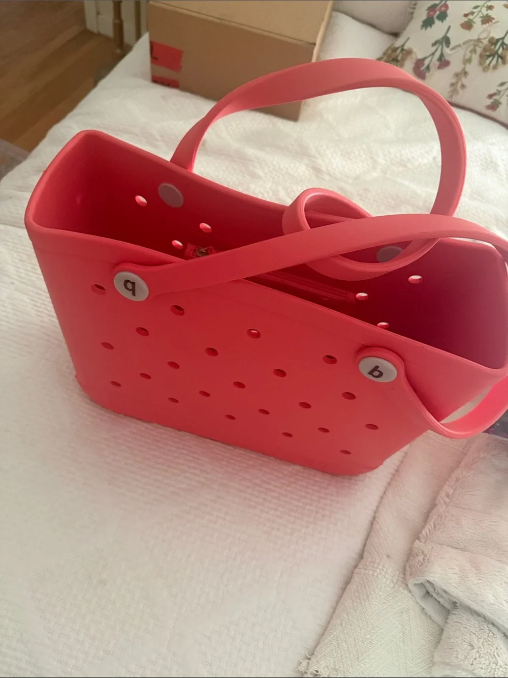 BOGG BAG Coral Tote with Perforated Shell and Dual Straps - Picture 3 of 3